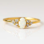 S925Sterling Silver Opal Ring Fashion Simple Diamond-Encrusted Women's Wedding Ring