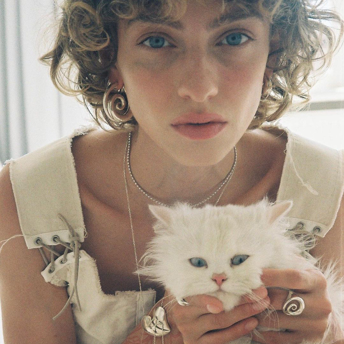 18K Gold Stainless Steel Spiral Hoop Earrings Summer New Fashion Mosquito Coil Stud Earrings for Women