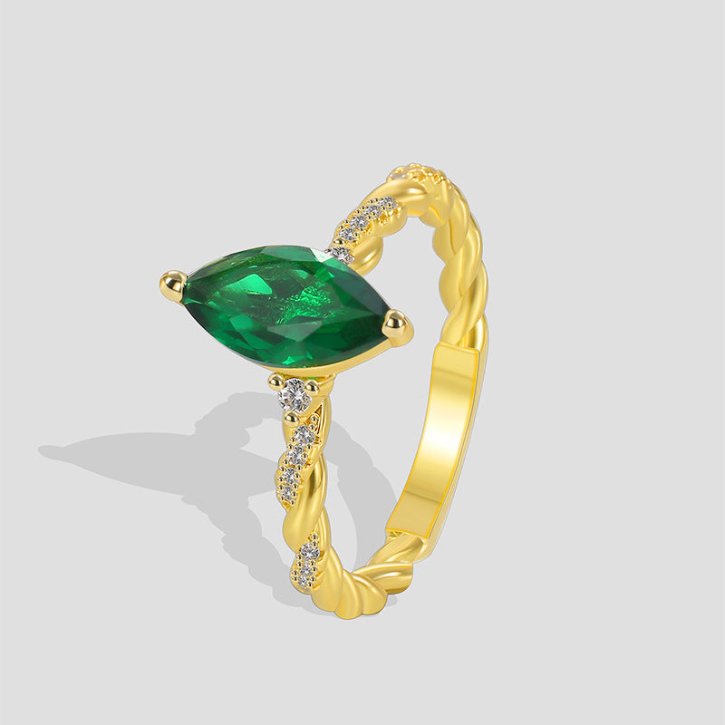 R0533 Fashionable Design Water Drop Shape Green Zircon Ring for Women Simple and Elegant