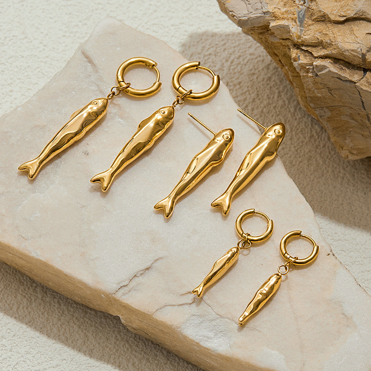 2H Stainless Steel Fish Earrings Ear Jewelry Design Sense Stud Earrings Accessories