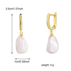E0489 Personalized Retro Irregular Shell Pearl Earrings for Women Elegant Fashion Brass Gold-Plated Earrings