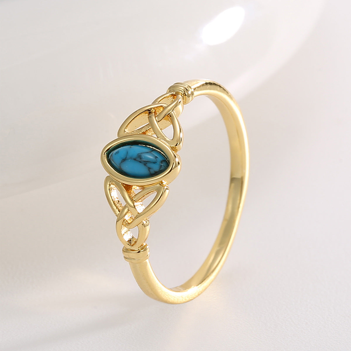 R0679 Modern Retro Design Ring for Women, Gold-Plated with Water Drop-Shaped Turquoise Fashion Tail Ring