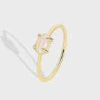R0289 Gold-Plated Brass Ring for Women, Simple Inlaid Opal Versatile Ring