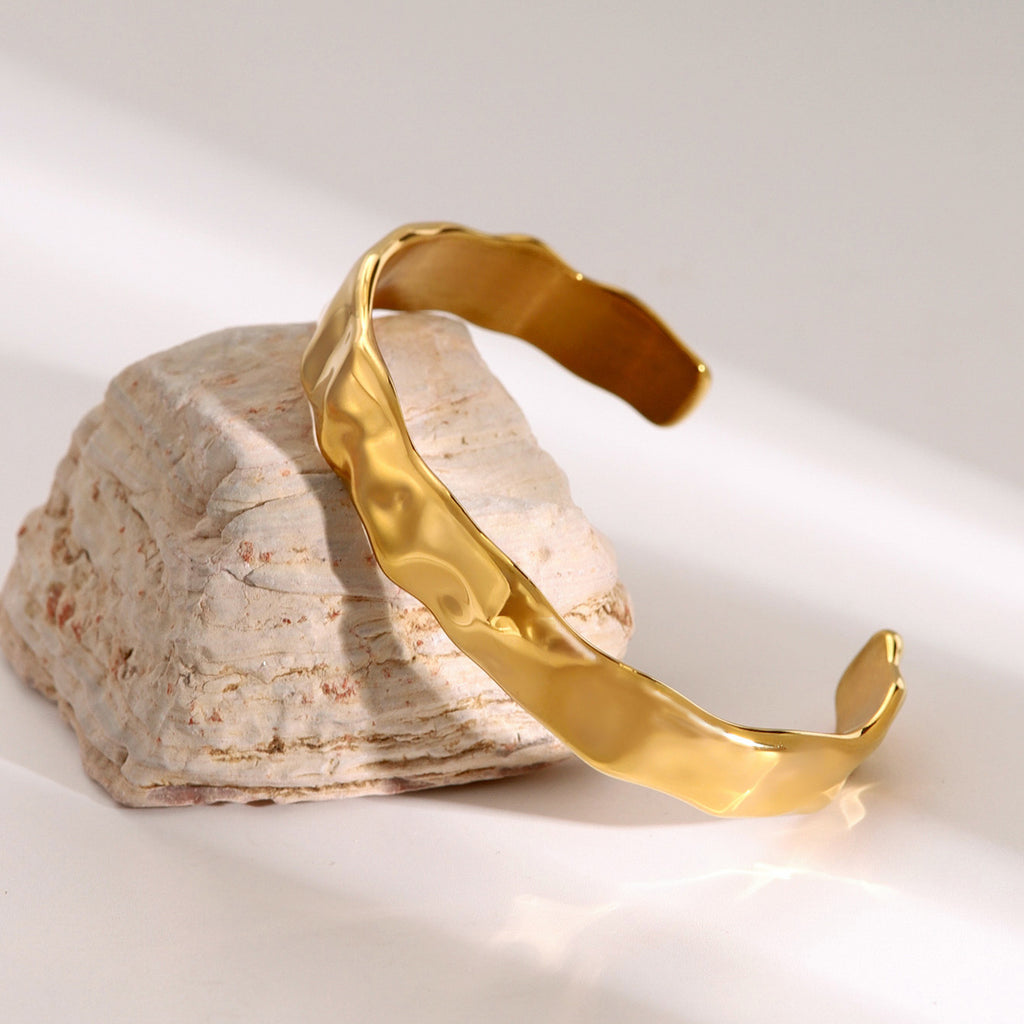2H18K Gold Stainless Steel Wide Open Bracelet Wave Hammered Texture Bracelet