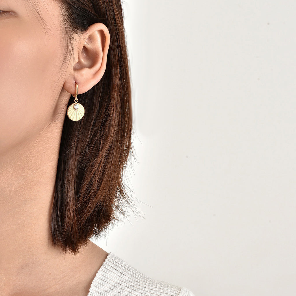 E0182Round Folding Fan Earrings for Women with Czech Crystal Inlay, Simple Ear Accessories