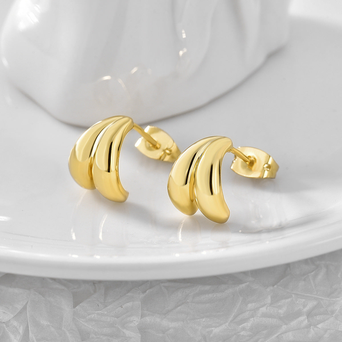 E0287 gold Retro Earrings Minimalist Geometric Smooth Earrings In Stock