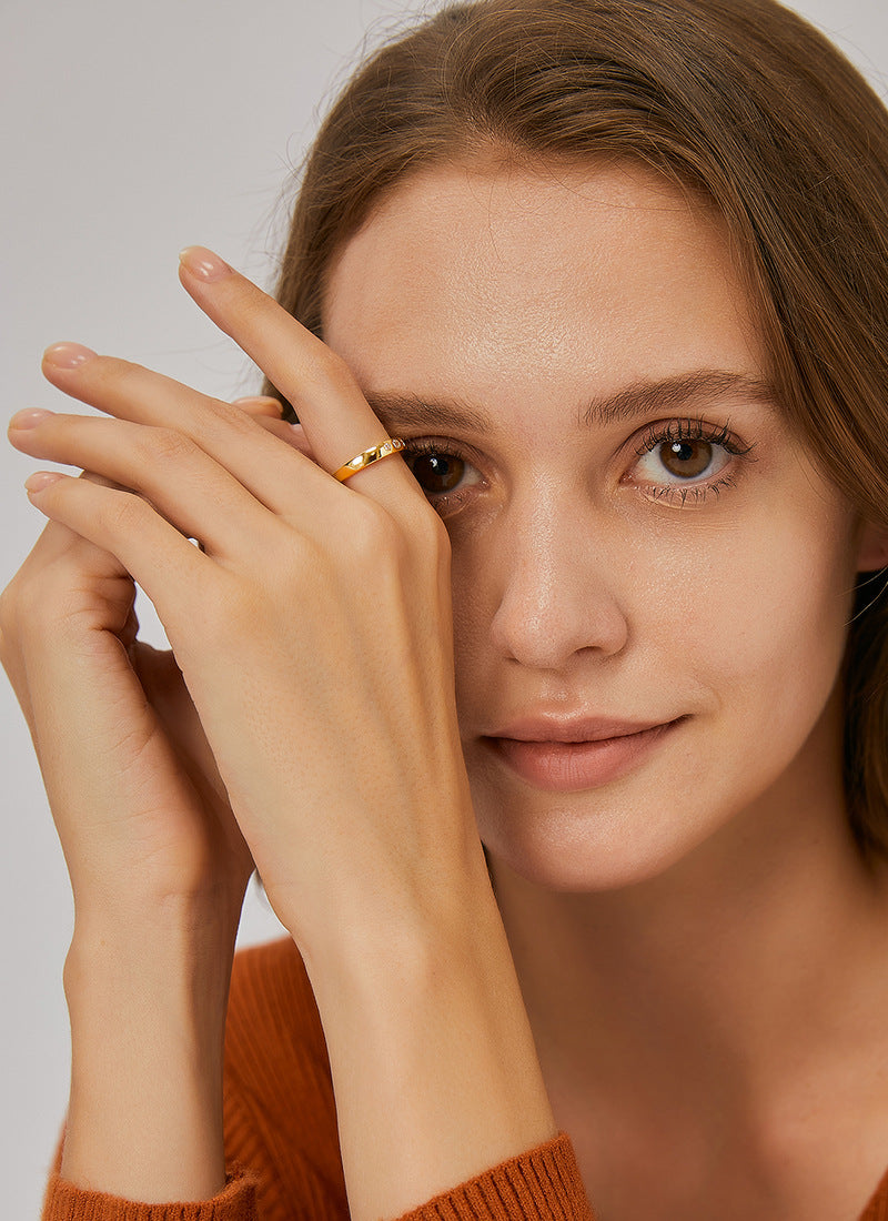 R0240 Minimalist Design Ring for Women Single Micro Pave White Zircon Ring Jewelry