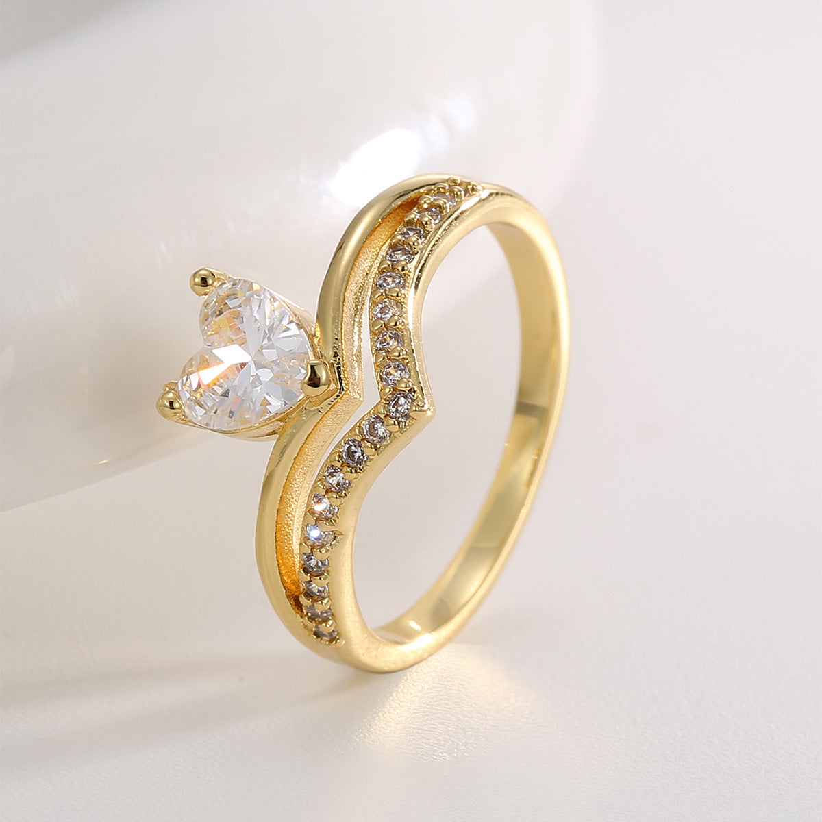 R0648 Luxurious Double Layer Ring for Women Hot Sale New Heart Zircon Vintage Versatile