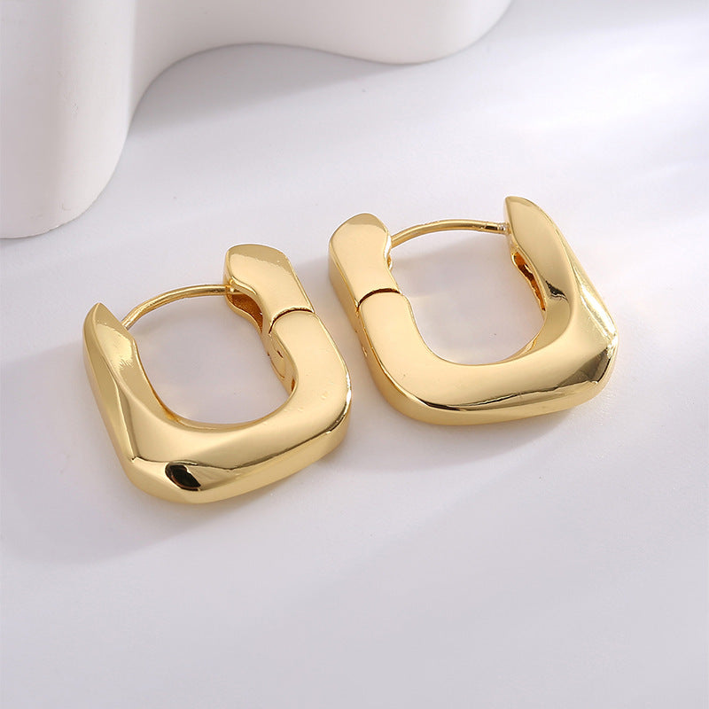 E0644 Simple Fashion Asymmetric Earrings for Women Copper Plated Real Gold Smooth Minimalist Style Ear Clips