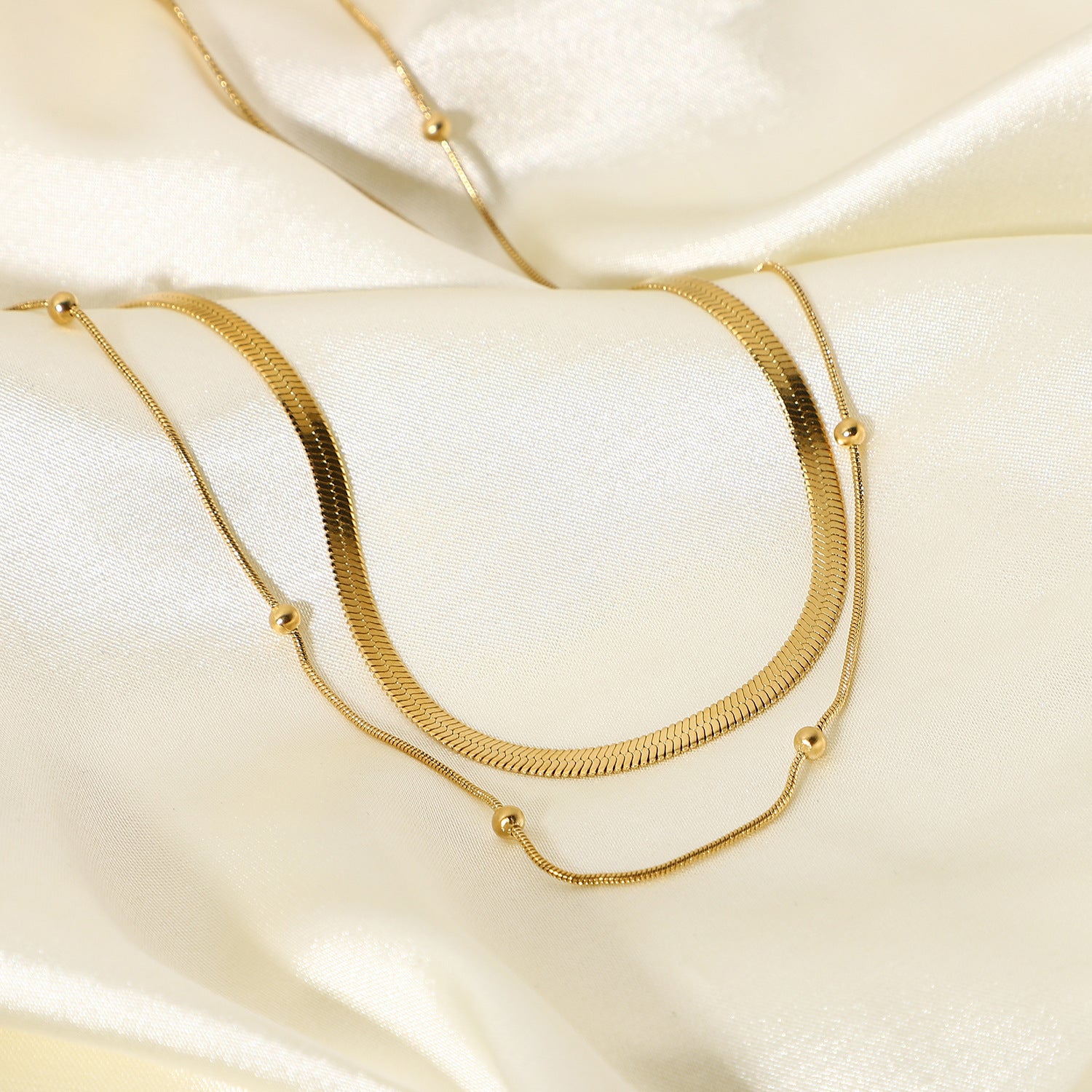 New Fashionable Layered Stainless Steel Choker Necklace 14K Gold Plated Round Bead Chain Jewelry Snake Chain Necklace for Women