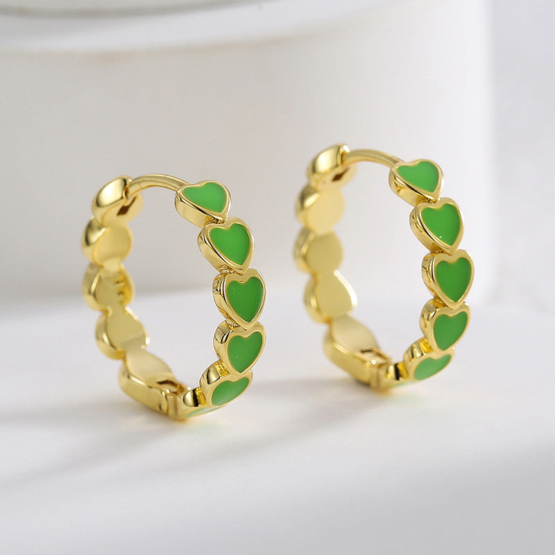 E0507 Fashionable Simple Exquisite Design Hoop Earrings for Women Heart-Shaped Resin Earrings