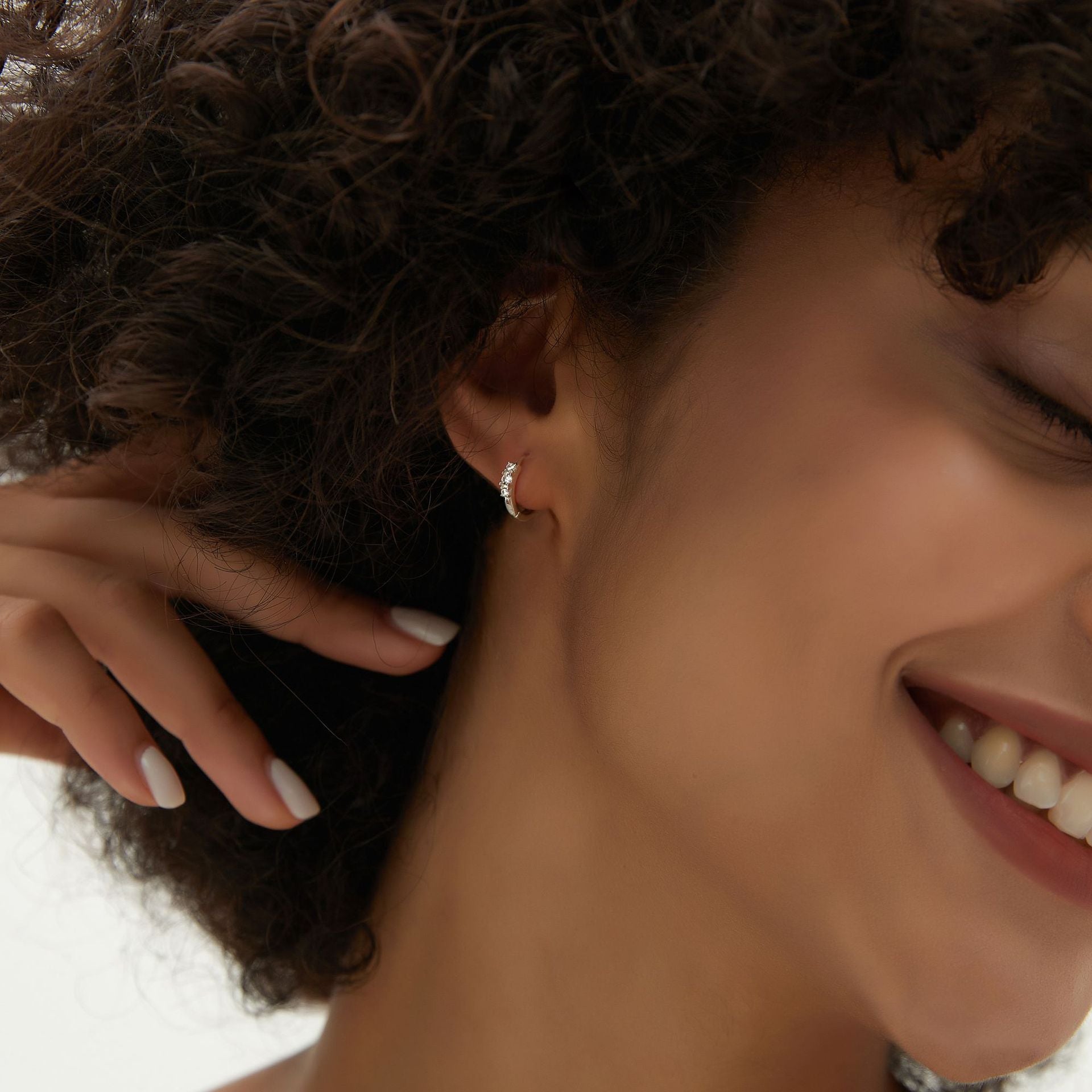 SE0247 S925Silver Brilliant Zircon Earrings Zircon Earrings