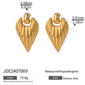 18K Gold-Plated Stainless Steel Heart Pendant Necklace — alternate product view — jewelry finish and design detail