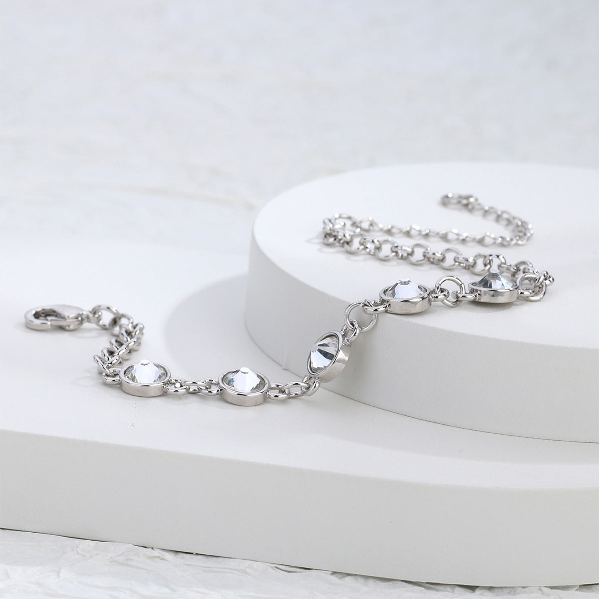 Elegant Silver Plated Zircon Bracelet For Women Minimalist Style