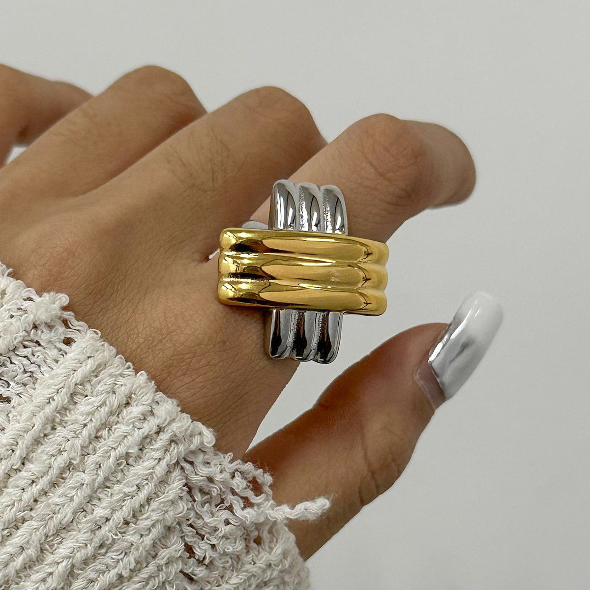 2H Stainless Steel Contrast Color Square Stud Earrings Ring Earrings Jewelry ring