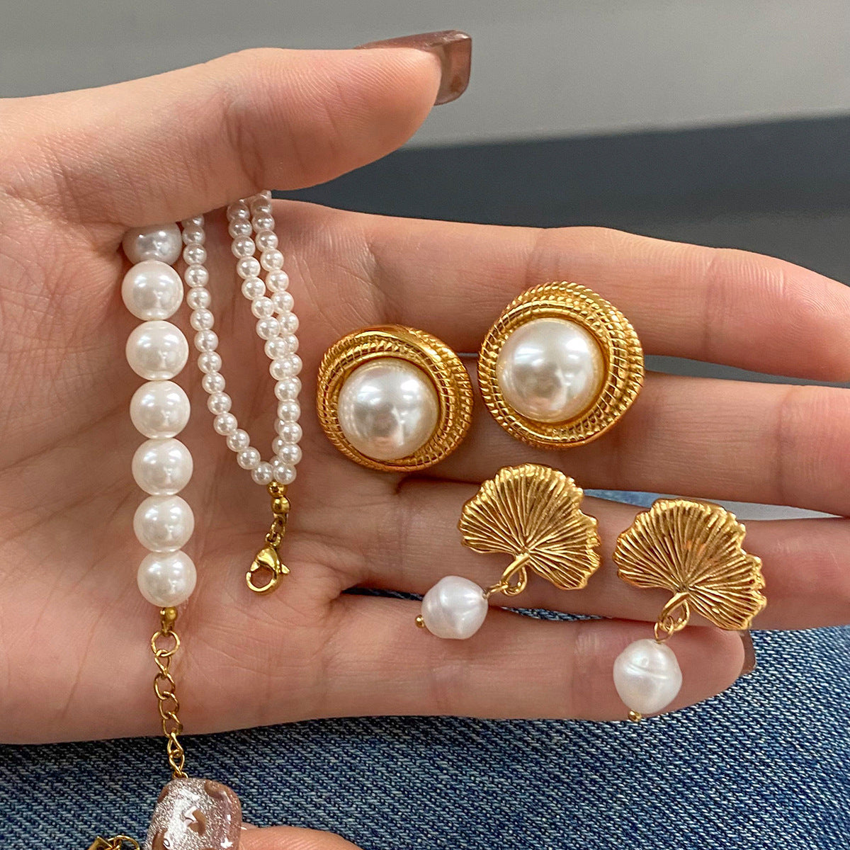 Stainless Steel Pearl Necklace Exaggerated Flower Stud Earrings Jewelry earrings