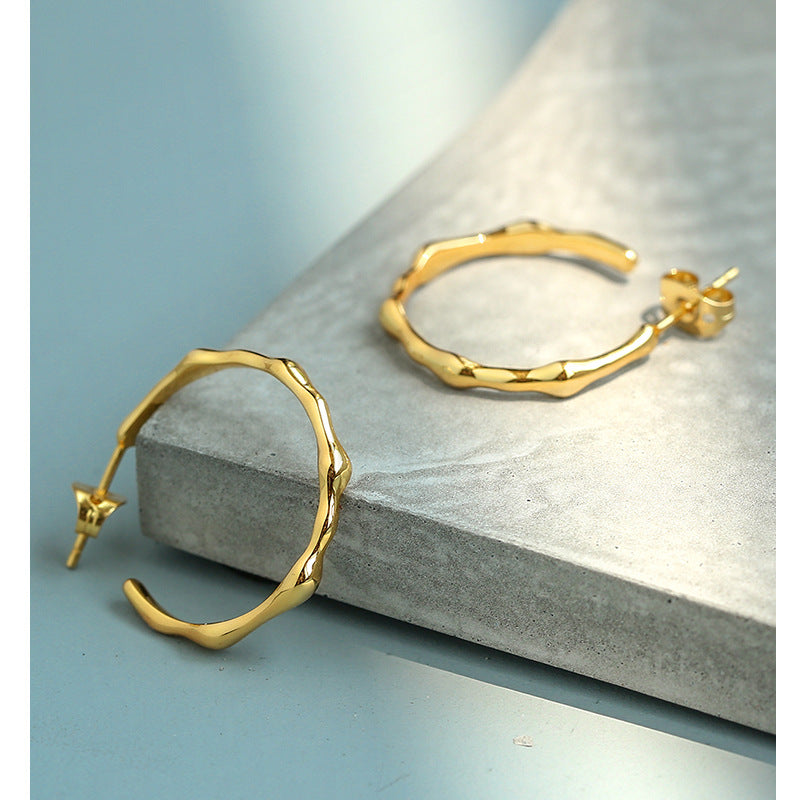 Ancient Style Exaggerated Hoop Earrings for Women Irregular Vintage Earrings 14K Gold-plated Smooth Earrings Jewelry