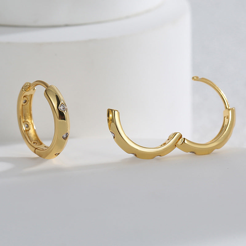 E0450 Gear Shape Design Mechanical Style Earrings for Women Brass Gold-Plated Zircon Hoop Earrings