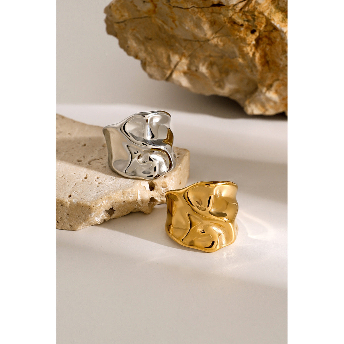 18k Gold Stainless Steel Large Hammer Pattern Open Ring Fashion Simple Unique Design Ring