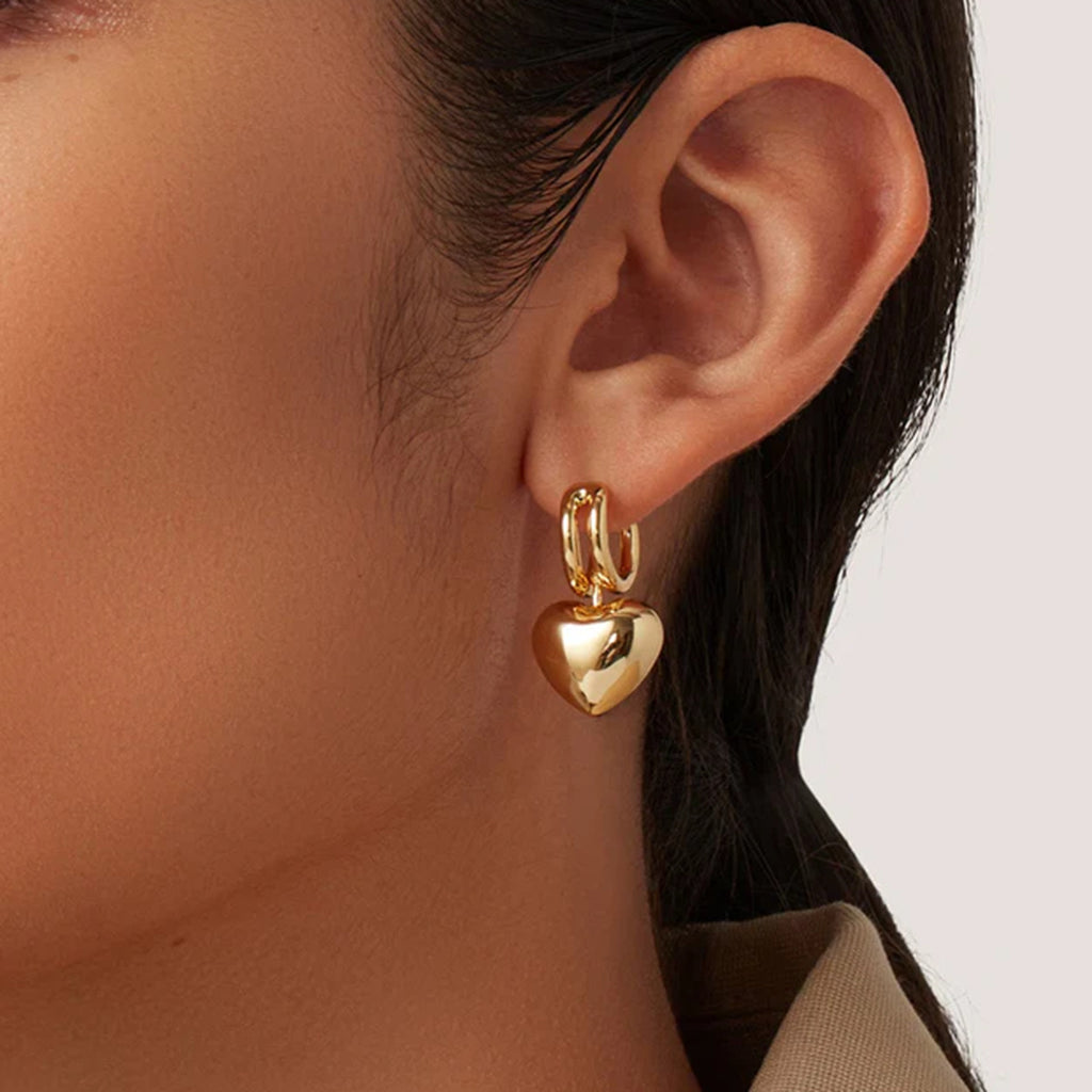 2H18K Gold Stainless Steel Glossy Heart Earrings for Women2025New Summer Sliding Love Heart Pendant Earrings