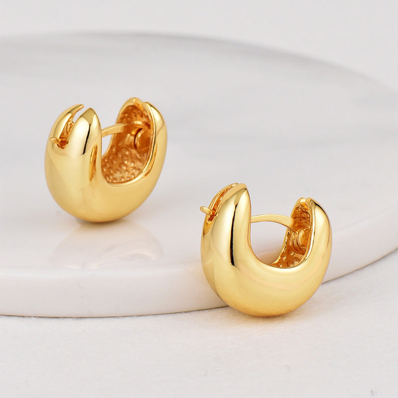 E0613 Personalized Fashion Design Sense Round and Wide U Simple Smooth Surface Earrings for Women