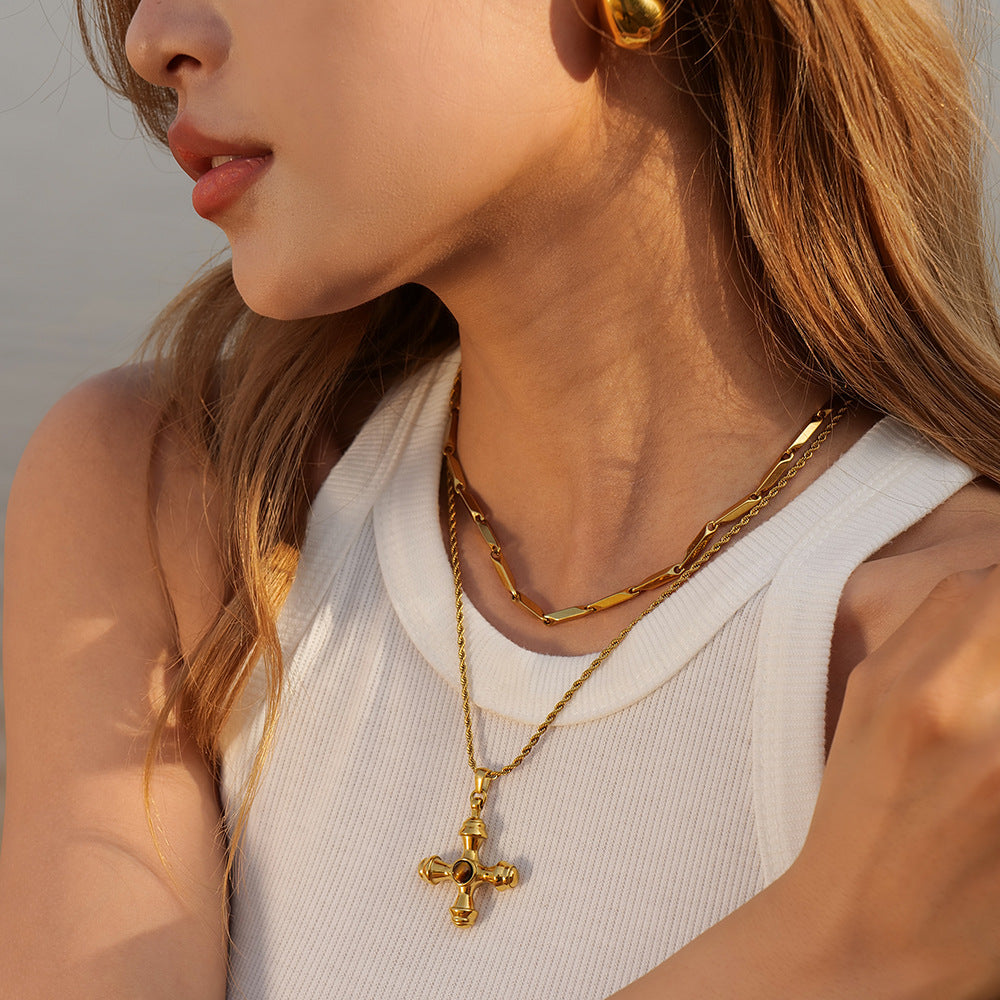 Fashionable Jewelry Necklace18K Gold-plated Stainless Steel Cross Combination Pendant Necklace for Women