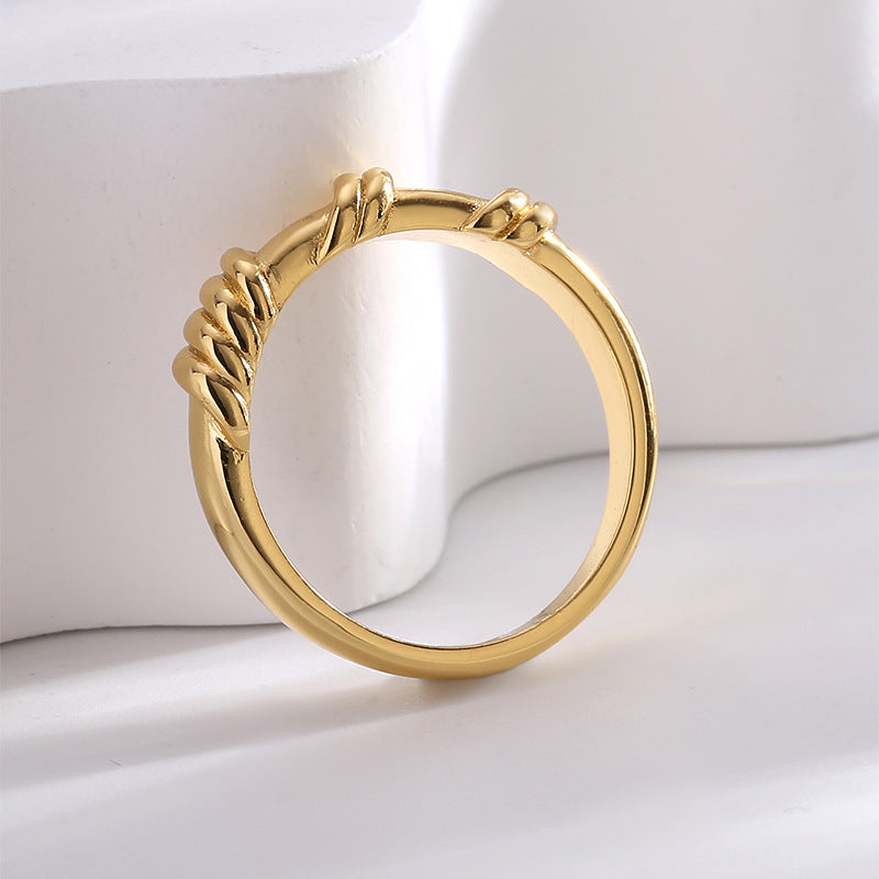 R0312 Knot Wrapped Smooth Ring for Women with Vintage Minimalist Design and Gold Plating