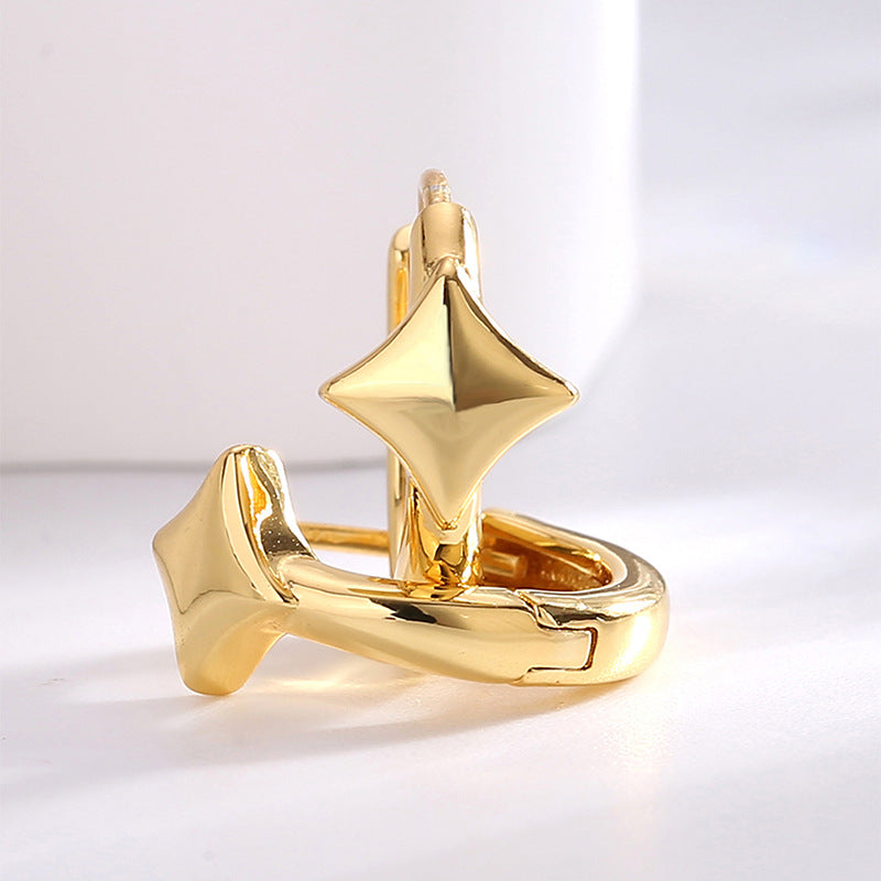 E0674 Minimalist Design Star Earrings for Women Brass Gold-Plated Cool Style Smooth Ear Clips