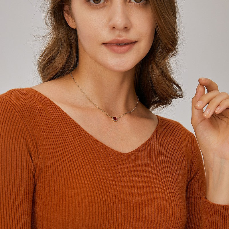 N0187-Red Fashion Retro Versatile Pendant for Women Oval Red Zircon Design Clavicle Chain