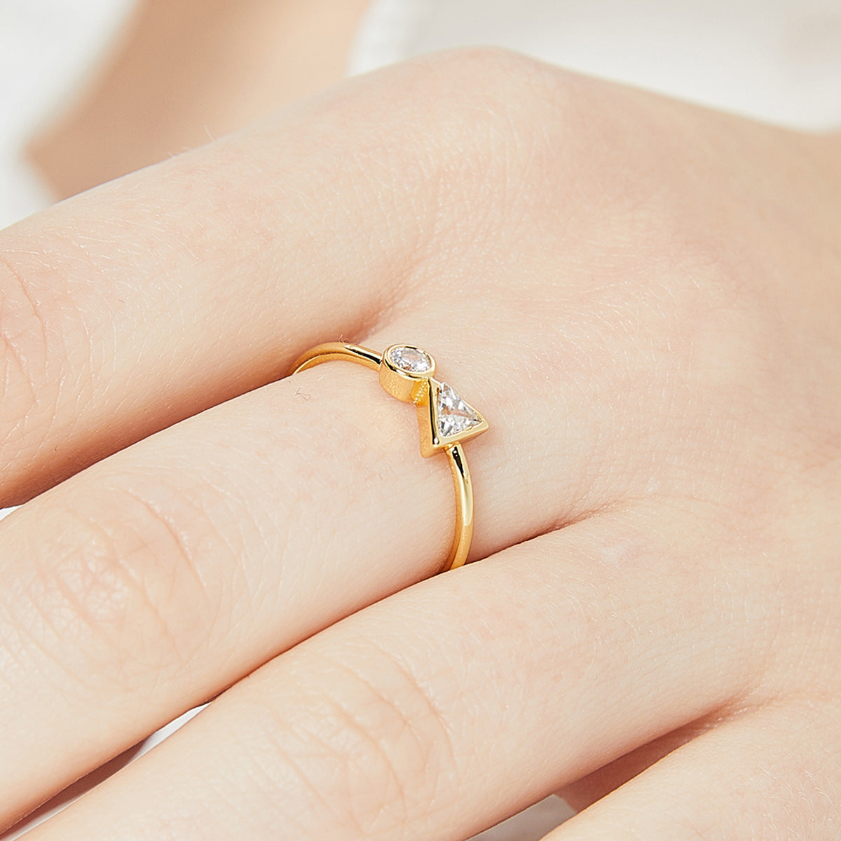 R0191 Simple Cast Copper Jewelry Women's Ring Adjustable Open Inlaid Geometric Zircon Ring