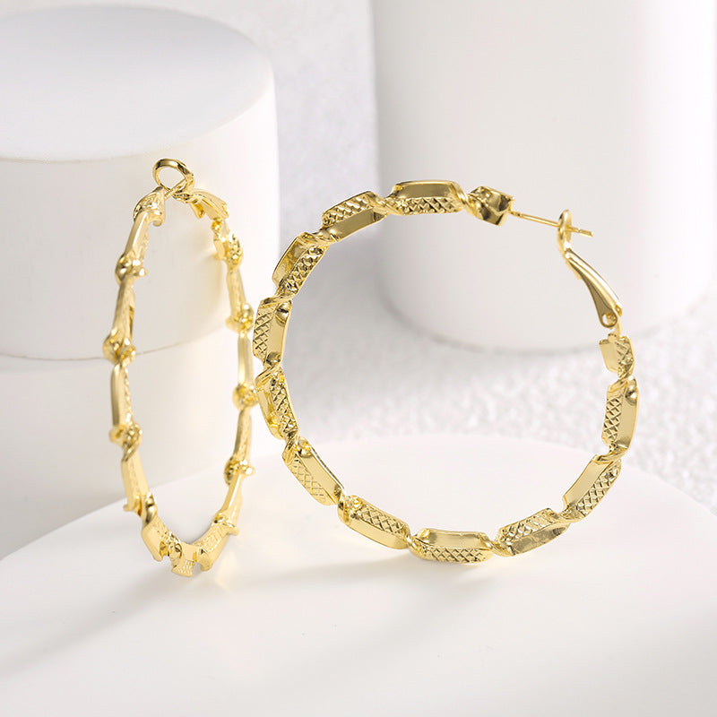 E0570 Modern Minimalist Design Earrings for Women, Copper Gold-Plated, Cool Style Ear Jewelry