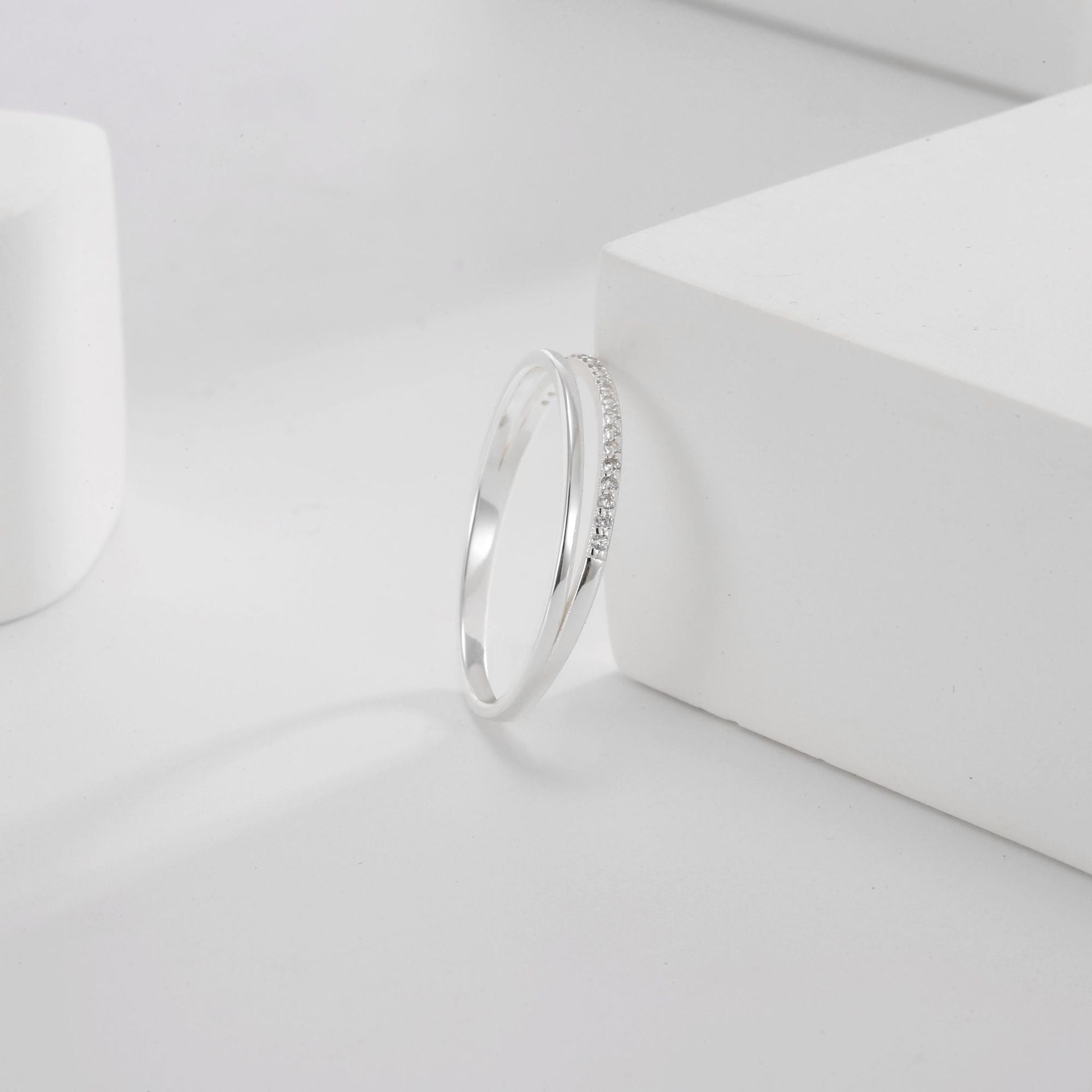 SR0044 S925Silver Micro Inlaid Cross Hollow Ring for Women Simple