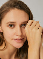 R0256 Plating18K Real Gold Horse Eye Zircon Ring for Women Minimalist Stacking Band Cool Simple Tail Ring