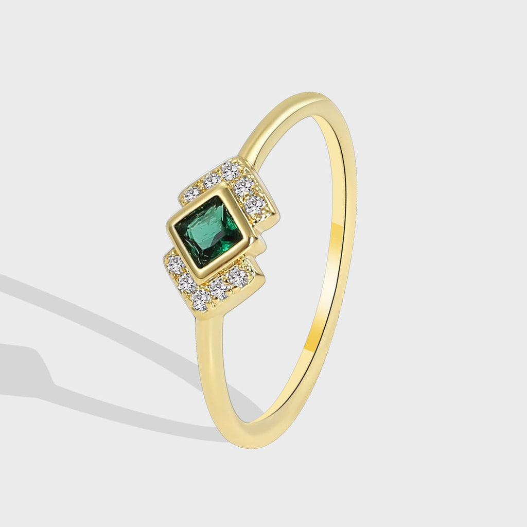 R0233 Japanese Retro Palace Style Emerald Square Zircon Exquisite Ring Fashion Ring