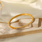 2H  Bracelet for Women, Versatile Fashion Stainless Steel18K Gold Inlaid White Square Zircon Bracelet