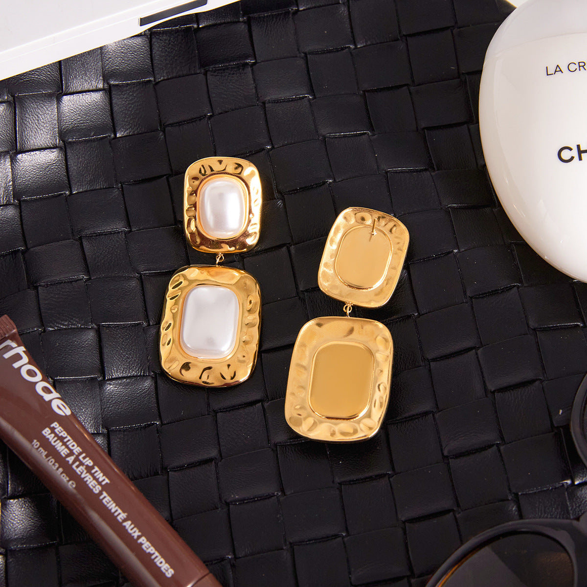 2H Resin Pearl Stud Earrings Non-Fading Stainless Steel Ear Jewelry