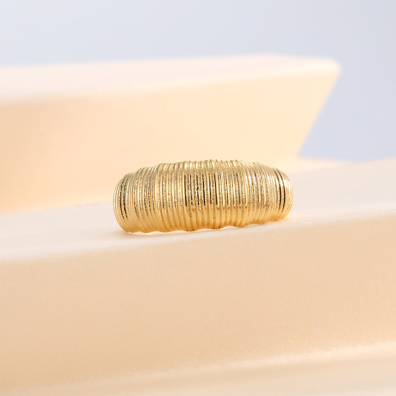 R0140 Bread Pattern Smooth Gold-Plated Ring for Women, Unique Fashionable Minimalist Style gold