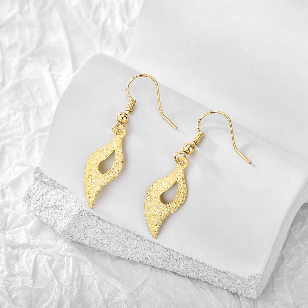 E0208 18K Gold Long Sandblasted Leaf Earrings Tassel Earrings for Women Brass Gold Plated Vietnam Sand Gold Ear Hooks