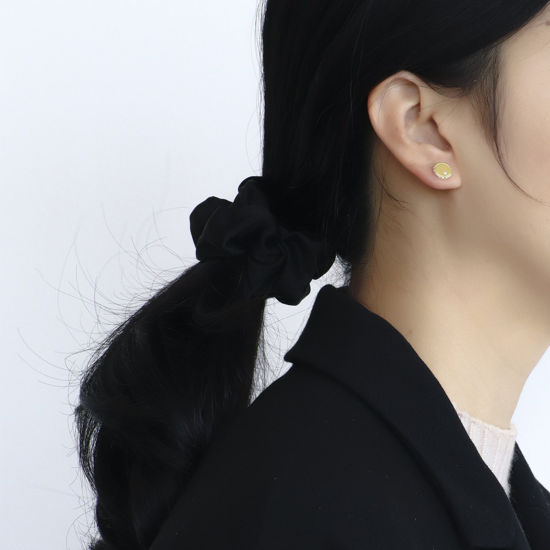 E0071 Simple Geometric Round Earrings for Women, Copper Gold-Plated with Inlaid Diamonds, Trendy Export Jewelry