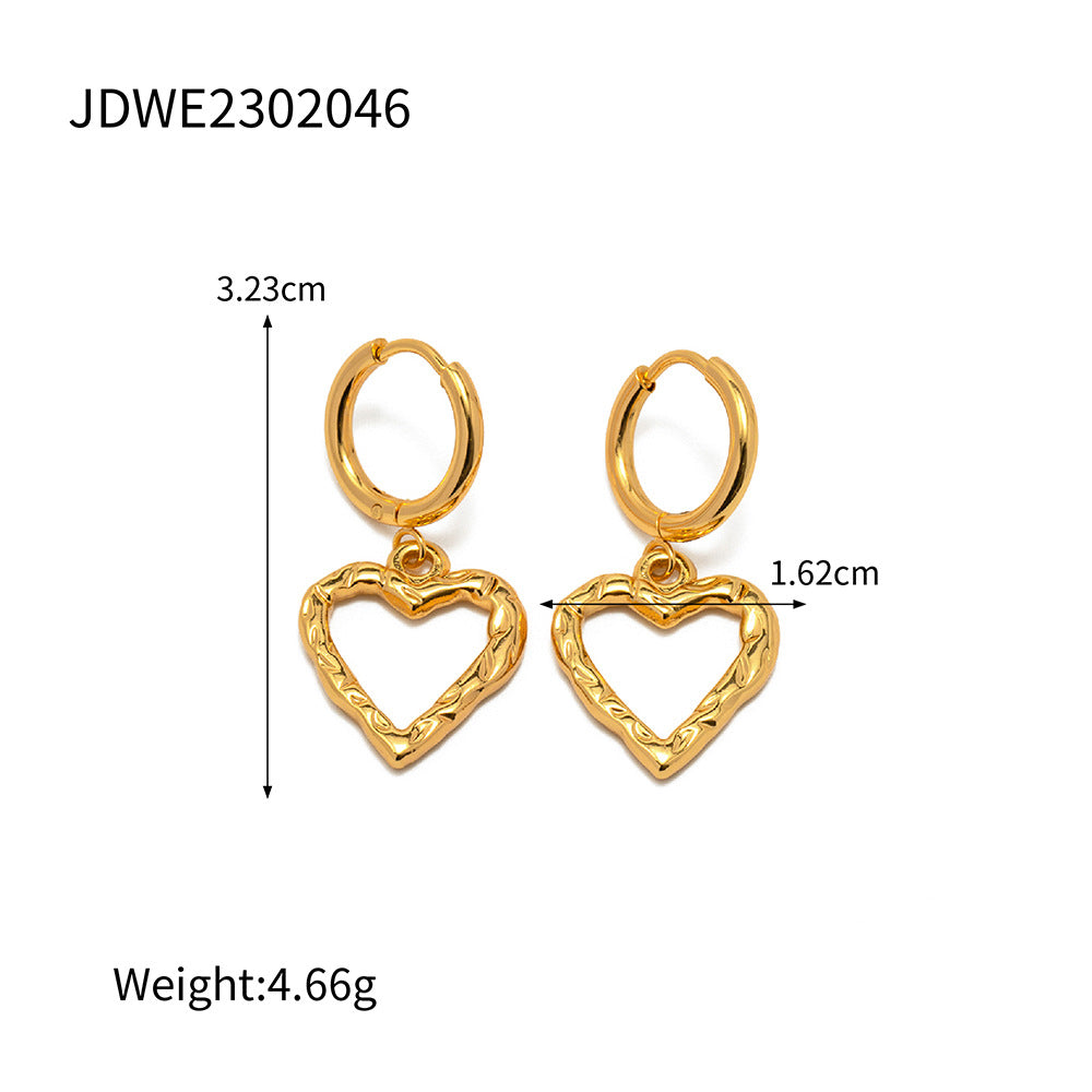 2H French Retro Court Style Elegant Earrings18K Gold Hollow Heart Earrings Trendy Ear Jewelry