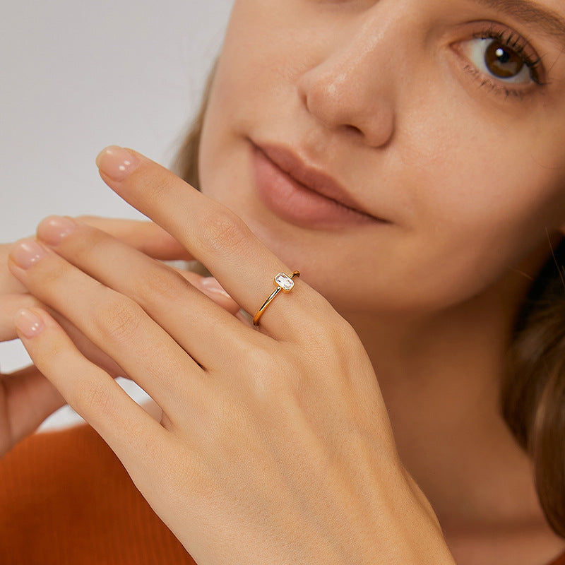 R0250 French Fashion Simple Square Zircon Ring for Women Fresh Versatile Design Ring