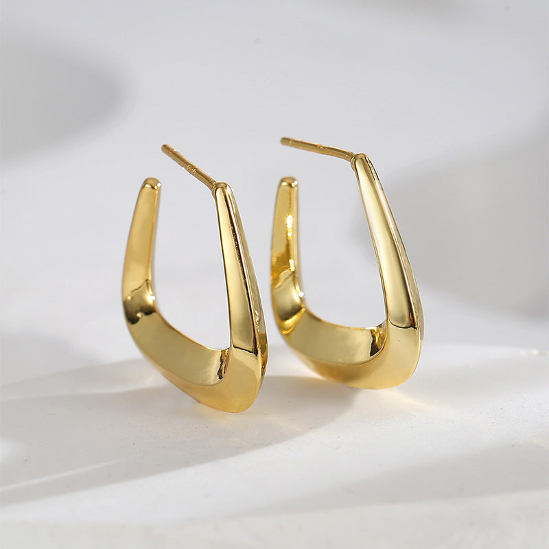 E0550 New Glossy Asymmetric U Type Earrings Women's Retro Simple Brass Gold-plated Geometric Earrings