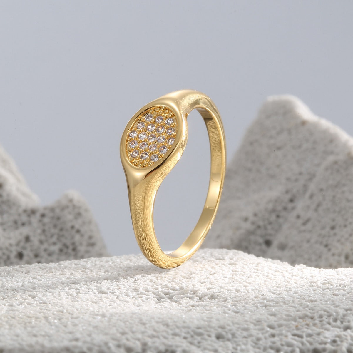 CYR0560 Round Zircon Fashion Copper Ring Simple New Style