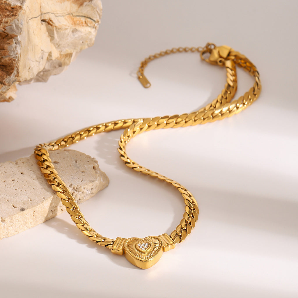 Stainless Steel Heart Necklace with Diamond Inlay Collarbone Chain Jewelry necklace