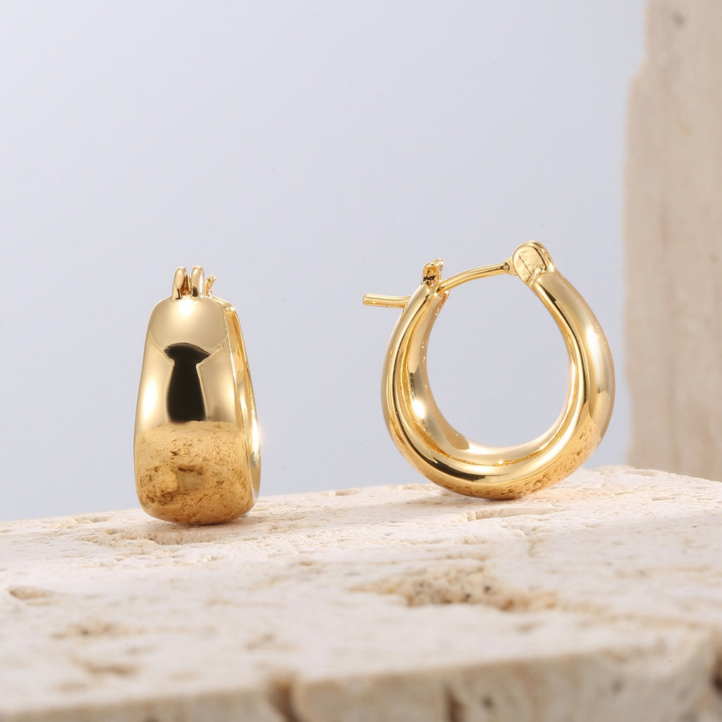 CYE0345 French Retro Earrings Trendy Design Minimalist Oval Hoop Studs