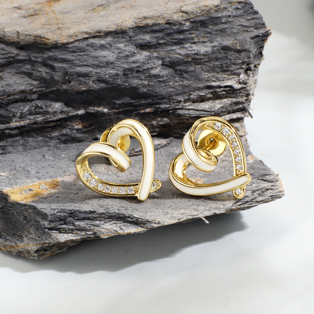 E0195 Elegant Fashion Heart-Shaped Zircon Stud Earrings for Women, Milky White Resin Peach Heart Hollow Design Earrings