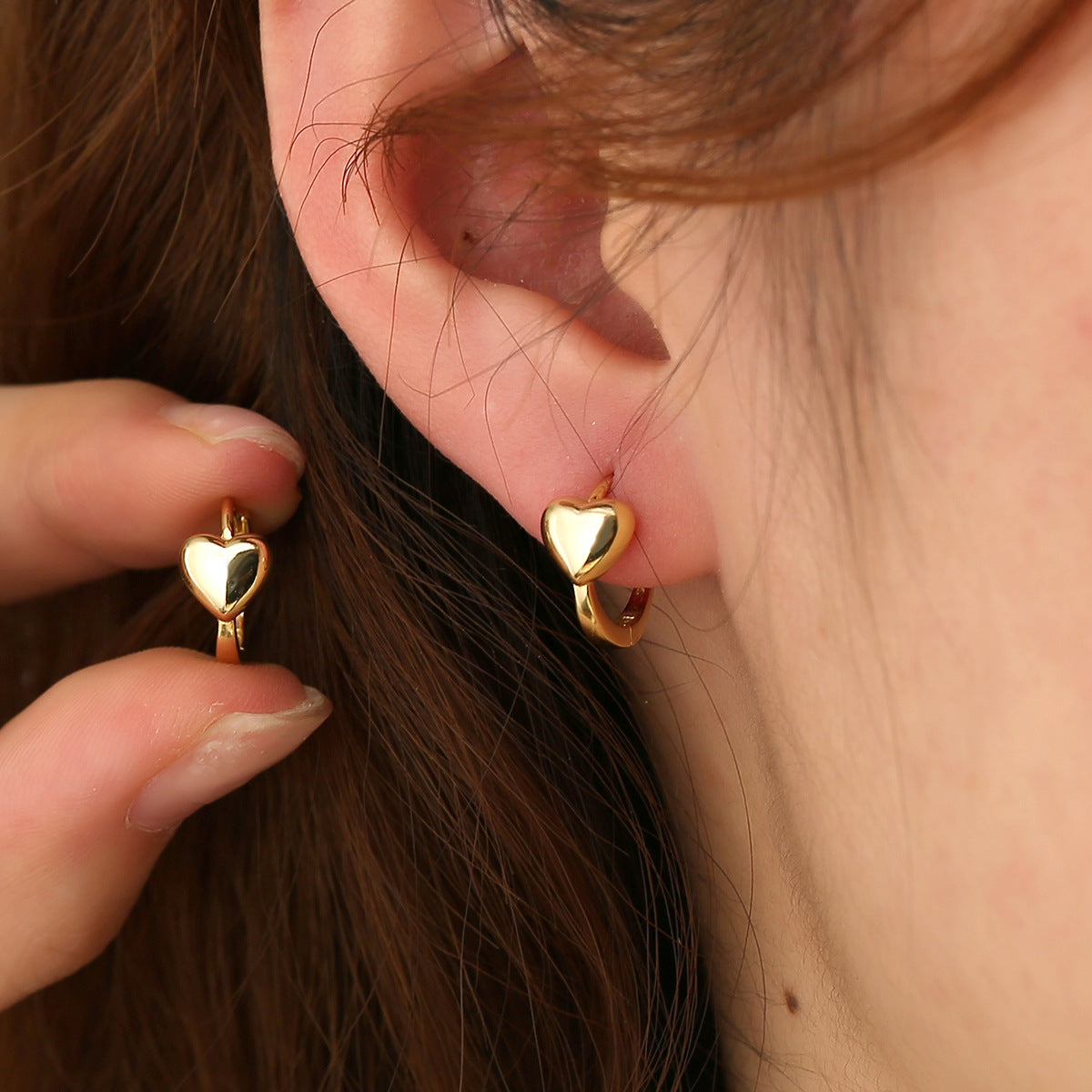 SE0330 S925Old Money Heart-shaped Earrings Minimalist Trendy Smooth Earrings Hoop Earrings