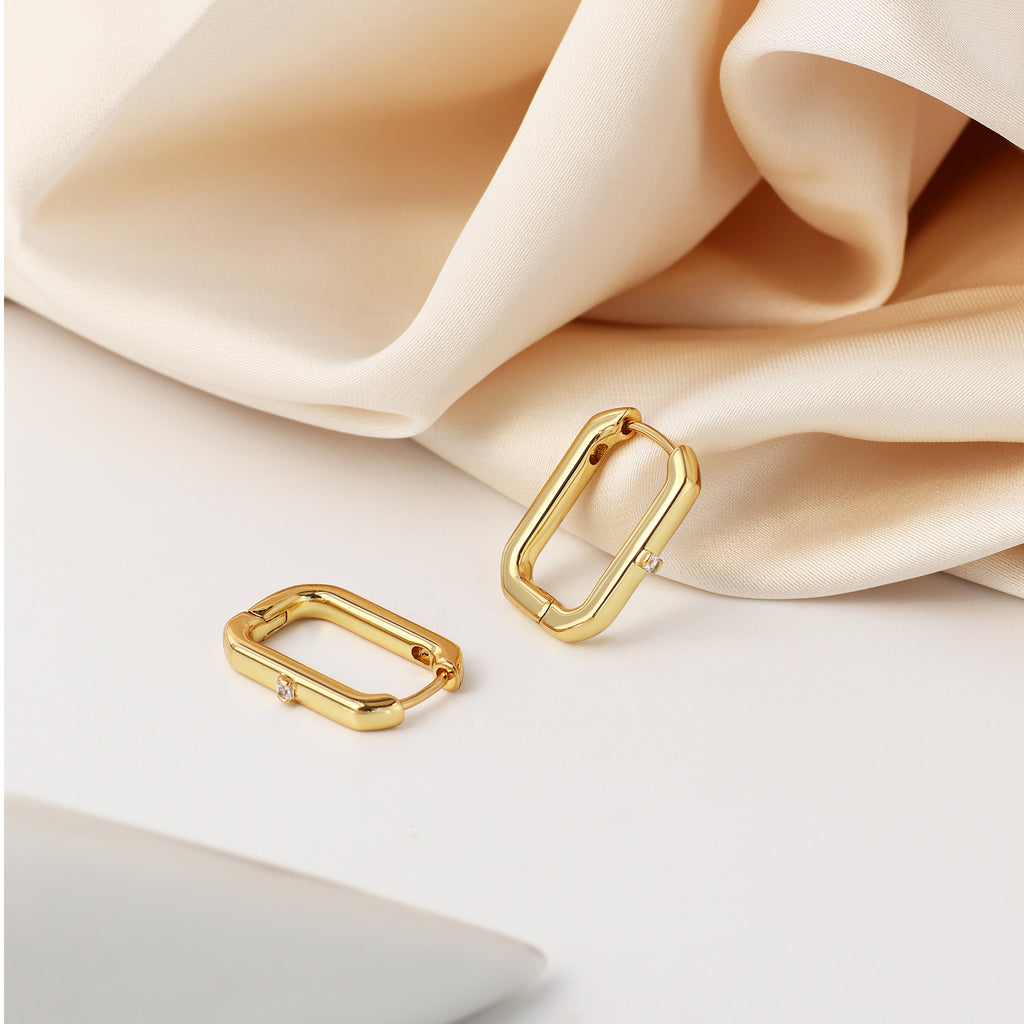 Fashion Simple Geometric Square Earrings for Women with Design Sense Zircon Earrings Minimalist Style Small Accessories