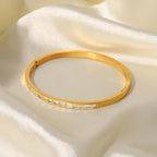 2H  Bracelet for Women, Versatile Fashion Stainless Steel18K Gold Inlaid White Square Zircon Bracelet