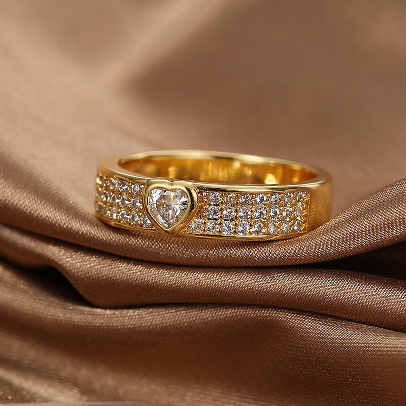 R0354 Fashion Ring for Women Brass Gold-Plated Simple Heart-Shaped Zircon Ring